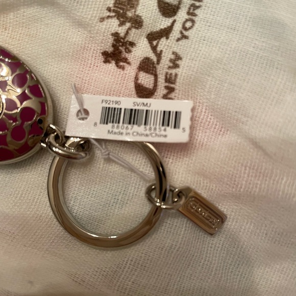 NWT Coach purple floral valet key ring - Picture 4 of 5